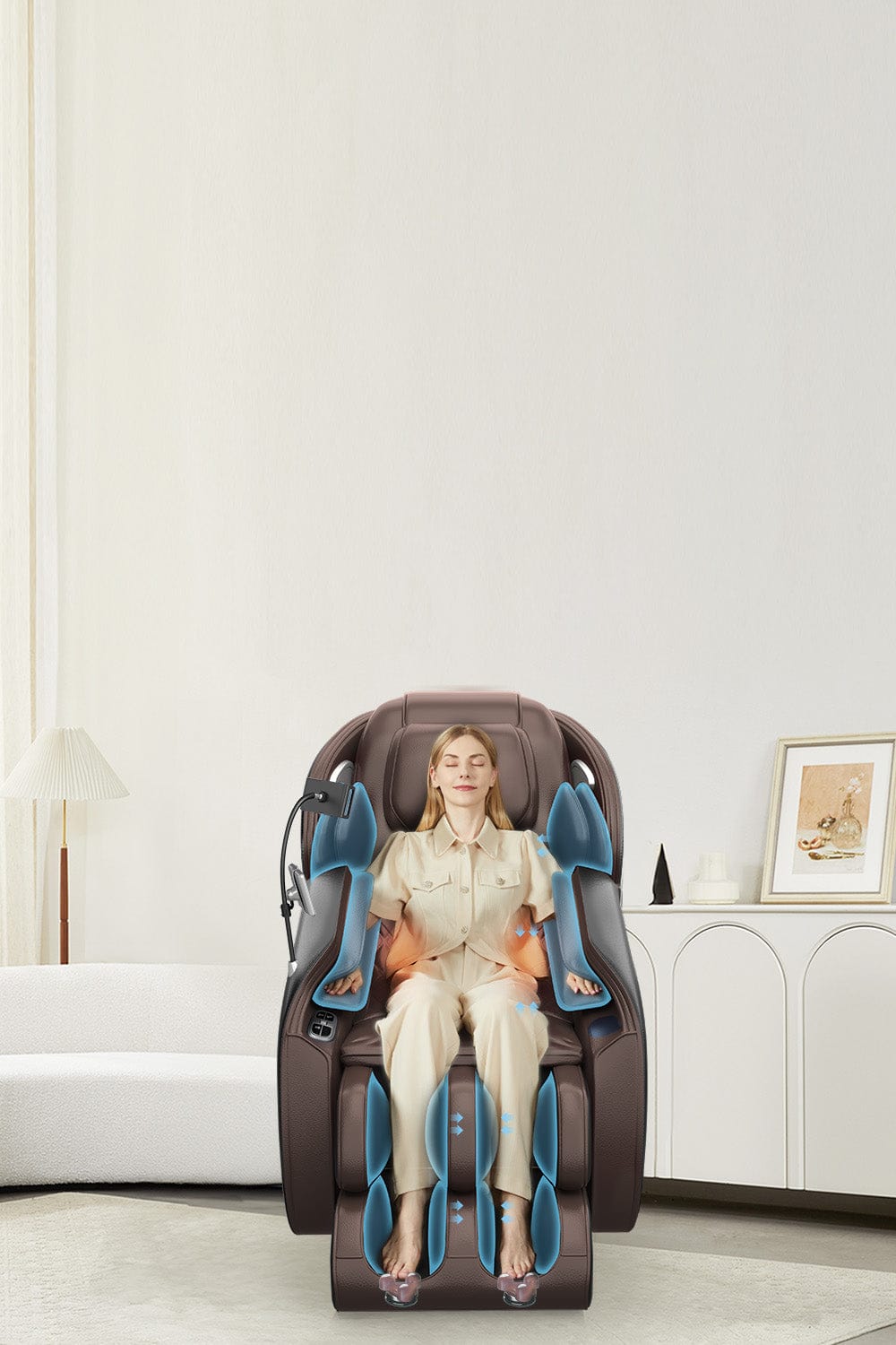 F6_2026_Full-body_Air_Bags_brown_mo.jpg